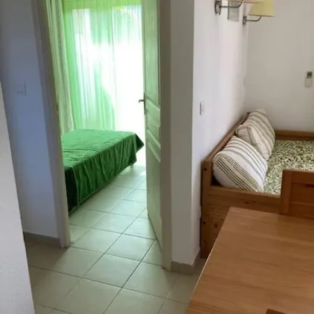La Corse Les Pieds Dans L'eau A 2 Min De La Plage Poggio Mezzana
